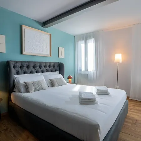 Ca' De L' Astrologo *